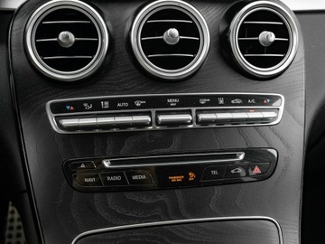 Mercedes GLC C253 Coupe 2.0 300 245KM 2018 Mercedes GLC 300 GD9C860#Coupe 300 4-Matic, zdjęcie 17