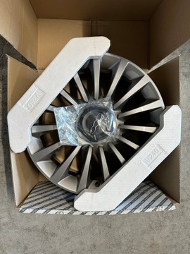 NOVÉ ORIGINÁLNÍ RÁFKY FIAT 17" 500 500L TIPO DOBLO