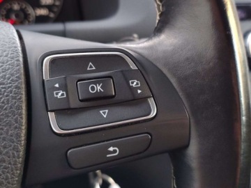 Volkswagen Touran II 1.4 TSI 140KM 2015 Volkswagen Touran Faktura VAT Banzyna Parkowanie 1.4 Benzyna 140KM, zdjęcie 13