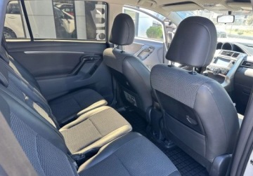 Toyota Verso Minivan Facelifting 2.0 D-4D 124KM 2014 Toyota Verso 2.0D-4D 124KM 2014r. 7-os.auto zarejestrowane i ubezpieczone, zdjęcie 8