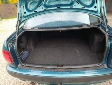 Audi 80 B4 Sedan 2.0 90KM 1994 Audi 80 Zadbany bez korozji ,bezwypadkowy, zdjęcie 22
