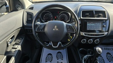 Mitsubishi ASX I SUV Facelifting 2015 1.6 117KM 2016 Mitsubishi ASX alu 18", kamera, hak, zdjęcie 11
