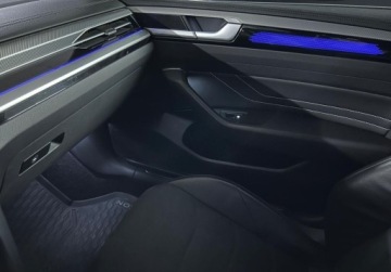 Volkswagen Arteon Fastback Facelifting 2.0 TSI 190KM 2021 Volkswagen Arteon Shooting Brake R-Line Pakiety, Podgrzewane 4 fotele, AC, zdjęcie 33