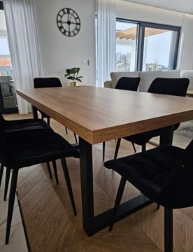 Стол из дуба Ланселот на металлических ножках