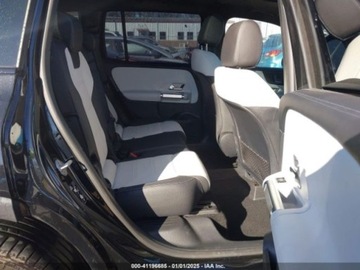 Mercedes GLB 2022 Mercedes-Benz GLB 2022r., GLB 250, od ubezpieczalni 2.0 Benzyna 221KM, zdjęcie 8