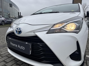 Toyota Yaris III Hatchback 5d Facelifting 2017 1.5 Hybrid 100KM 2020 Toyota Yaris Hybrid 100 Active III (2011-2019) Toy, zdjęcie 8