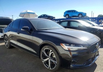 Volvo S60 III Sedan Facelifting 2.0 B5 250KM 2024 Volvo S60 Auta z USA - Zapytaj o wiecej ofert 2.0 Benzyna 250KM, zdjęcie 5