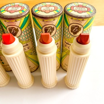 BENEFIT Hydra-Smooth Sheer увлажняющая помада COL