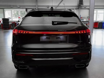 Audi 2025 AUDI Q5 e-Hybrid quattro Sportback Suv 2.0 (299 KM) 2025, zdjęcie 1