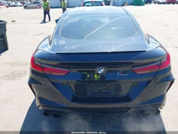 BMW 2022 BMW M8 BMW M8 COMPETITION 4.4 Benzyna 617KM, zdjęcie 3