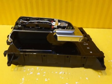 AUDI E-TRON HLAVICE ŘAZENÍ PANEL 4KL713041