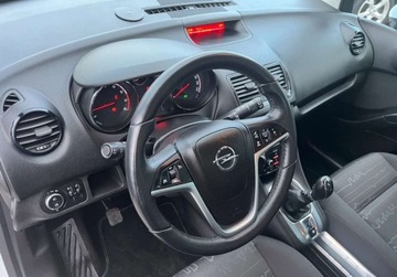 Opel Meriva II Mikrovan 1.4 Turbo ECOTEC 140KM 2011 Opel Meriva 1.4 Benzyna 140KM, zdjęcie 15