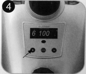 Паровой гладильный аппарат Steamer CT/588T, регулировка мощности 1700 Вт.