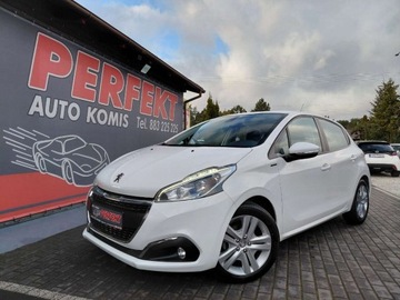 Peugeot 208 I Hatchback 5d Facelifting 1.2 PureTech 82KM 2019 Peugeot 208 Klimatyzacja Kamera Komputer Tempomat 1.2 Benzyna 82KM