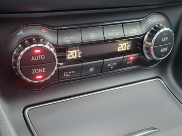 Mercedes CLA C117 Shooting Brake Facelifting 2.0 220 184KM 2018 Mercedes CLA 220 4 MATIC, Automat, AMG Pakiet, zdjęcie 25