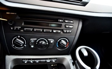 BMW X1 E84 Crossover sDrive18d 143KM 2010 BMW X1 Bezwypadkowy Podgrzewane fotele, Czujniki parkowania przod tyl, zdjęcie 20