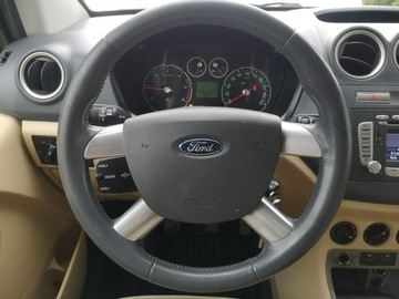 Ford Tourneo Connect I LWB 1.8 Duratorq TDCi 90KM 2010 Ford Tourneo Connect 1.8 TDC 90KM Klimatyzacja, zdjęcie 10