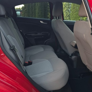 Alfa Romeo Giulietta Nuova II Hatchback 5d Facelifting 1.6 JTDM-2 120KM 2015 Alfa Romeo Giulietta 1.6 120KM JTDM 16V Sport, zdjęcie 27