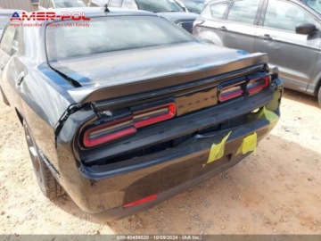 Dodge Challenger III 2023 Dodge Challenger 2023 Dodge Challenger SXT RWD 3.6 Benzyna 303KM, zdjęcie 6
