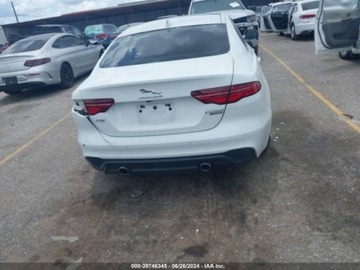 Jaguar XE 2020 Jaguar XE 2020 Jaguar XE S AWD 2.0 Benzyna 247KM, zdjęcie 4