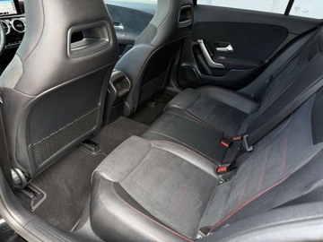 Mercedes Klasa A W177/V177 Hatchback 1.3 200 163KM 2019 Mercedes-Benz Klasa A A200 163KM 7G-DCT AMG-Line FULL Led SSU 1.3, zdjęcie 31