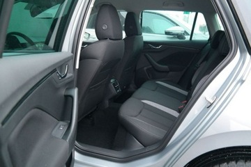 Skoda Kamiq Crossover Facelifting 1.0 TSI 115KM 2026 Škoda Kamiq Skoda Kamiq Edition 130 1.0 TSI 115KM, zdjęcie 24