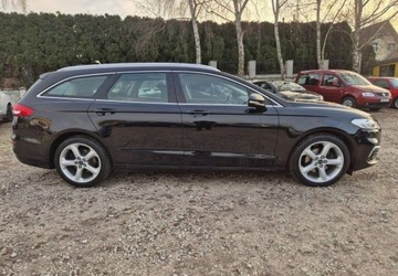 Ford Mondeo V Kombi Facelifting 2.0 EcoBlue 150KM 2020 Ford Mondeo Maly przebieg Automat 2.0 Diesel 150KM, zdjęcie 13