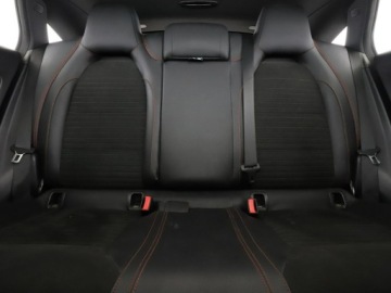 Mercedes CLA C118/X118 2019 Mercedes CLA 180 AMG, Automat, Kamera, Panorama,, zdjęcie 17