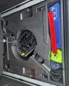 Peugeot 2018 Peugeot 308 1.6 Diesel 120KM, zdjęcie 19