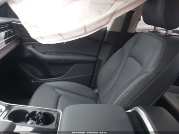 Audi Q8 2023 Audi Q8 Prestige 55 Tfsi Quattro Tiptronic 2023 3.0l 3.0 Benzyna 335KM, zdjęcie 9