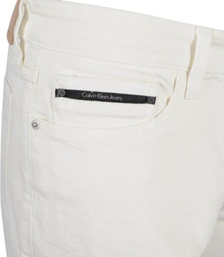 CALVIN KLEIN JEANS SPODENKI JEANSOWE GLASS WHI 33