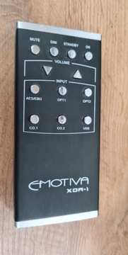 Emotiva XDA-1 – аналого-цифровой преобразователь + пульт дистанционного управления