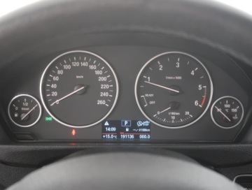 BMW Seria 3 F30-F31-F34 Touring Facelifting 2.0 320d 190KM 2017 BMW 3 320 d, 187 KM, Automat, Klima, Klimatronic, zdjęcie 10