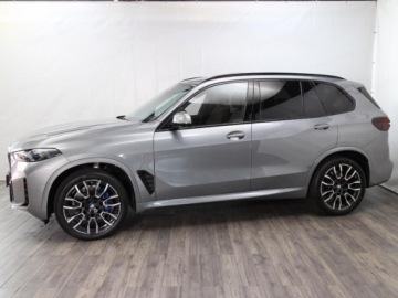 BMW X5 G05 SUV Facelifting 3.0 30d 298KM 2025 BMW X5 xDrive30d Sport Suv 3.0 (298KM) 2025, zdjęcie 3