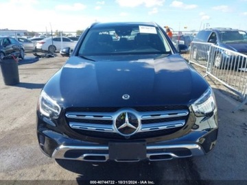 Mercedes GLC C253 2021 Mercedes-Benz GLC 2021 MERCEDES-BENZ GLC 300 4MATIC SUV 2.0 Benzyna 255KM, zdjęcie 10