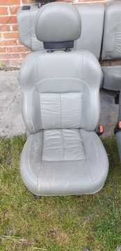 КОМПЛЕКТ КОЖАНЫХ СИДЕНИЙ JEEP GRAND CHEROKEE WJ