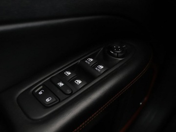 Jeep Compass II SUV Plug-In 1.3 T4 240KM 2020 Jeep Compass Trailhawk PHEV 4xe skóra panorama, zdjęcie 35