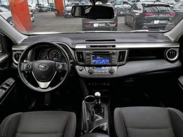 Toyota RAV4 IV MPV D-4D 125 124KM 2015 Toyota RAV-4 BIAŁA PERŁA GWARANCJA kraj Bezwypad, zdjęcie 12