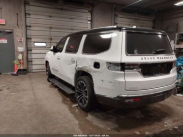 Jeep Wagoneer II 2022 Jeep Grand Wagoneer Series III 2022 6.4 Benzyna 471KM, zdjęcie 3