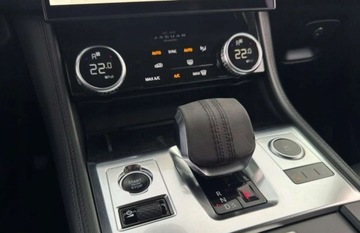 Jaguar F-Pace SUV Facelifting 2.0 D 204KM 2021 Jaguar F-Pace Lift R-Line MultiLed Skora El.Fotele Alu19 Virtual Kamery360, zdjęcie 36