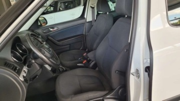 Skoda Yeti Minivan 2.0 TDI CR DPF 110KM 2013 Skoda Yeti YETI 2.0 tdi Panoramiczny dach Klimatronik MOZLIWA ZAMIANA 2.0, zdjęcie 24