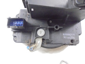 NISSAN PRIMASTAR ZÁMEK DVEŘE PŘEDNÍ PRAVÝ 02-07 91166234 3PIN 8200042171