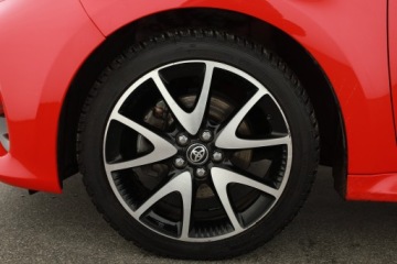 Toyota Yaris IV Hatchback 1.5 Hybrid Dynamic Force 116KM 2021 Toyota Yaris 1.5 VVT-i Hybrid, Salon Polska, zdjęcie 11