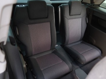 Opel Zafira B 1.9 CDTI ECOTEC 100KM 2006 Opel Zafira 1.9 CDTI, 7 miejsc, HAK, Klima, zdjęcie 16