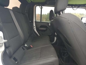 Jeep 2020 Jeep Gladiator 2020r., Sport, od ubezpieczalni 3.6 Benzyna 285KM, zdjęcie 9