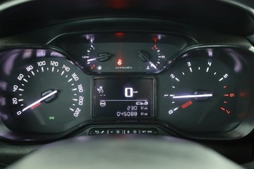 Citroen C3 III Hatchback 1.2 PureTech 82KM 2019 Citroen C3 1.2 PureTech, Klima, Tempomat, zdjęcie 7