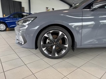Cupra Leon II 2025 CUPRA Leon 1.5 eTSI mHEV DSG Combi 150KM 2025, zdjęcie 19