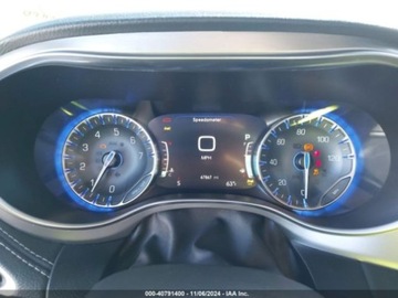 Chrysler Pacifica II 2021 Chrysler Pacifica 2021r., 3.6l., Limited, 4x4, od ubezpieczalni 3.6 Benzyna, zdjęcie 10