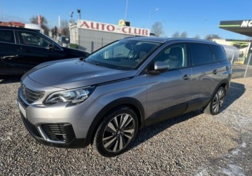 Peugeot 5008 II Crossover 1.6 BlueHDI 120KM 2018 Peugeot 5008 Niemcy,Automat,7 osob,Navi 1.6 Diesel 120KM, zdjęcie 1