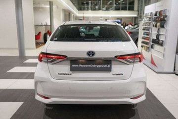 Toyota Corolla XII Sedan Facelifting 1.8 Hybrid 140KM 2023 Toyota Corolla 1.8 Hybrid Comfort 1.8 Hybryda 140KM, zdjęcie 3